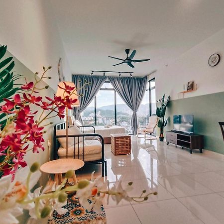 New 2Br Georgetown Warm And Lovely Homestay 10Pax-无敌美景两房民宿 Beacon Executive Suite Екстериор снимка