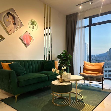 New 2Br Georgetown Warm And Lovely Homestay 10Pax-无敌美景两房民宿 Beacon Executive Suite Екстериор снимка