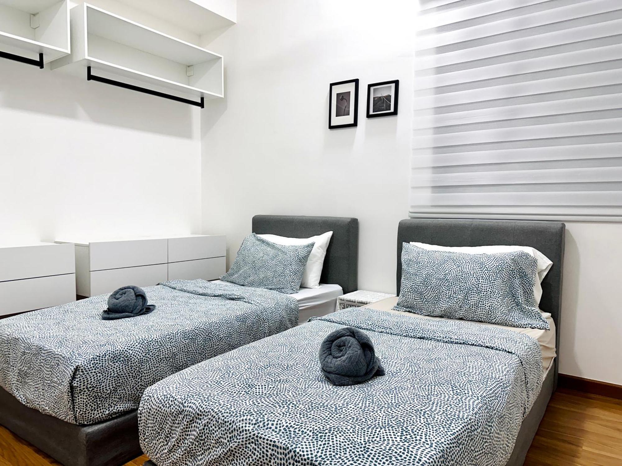 New 2Br Georgetown Warm And Lovely Homestay 10Pax-无敌美景两房民宿 Beacon Executive Suite Екстериор снимка