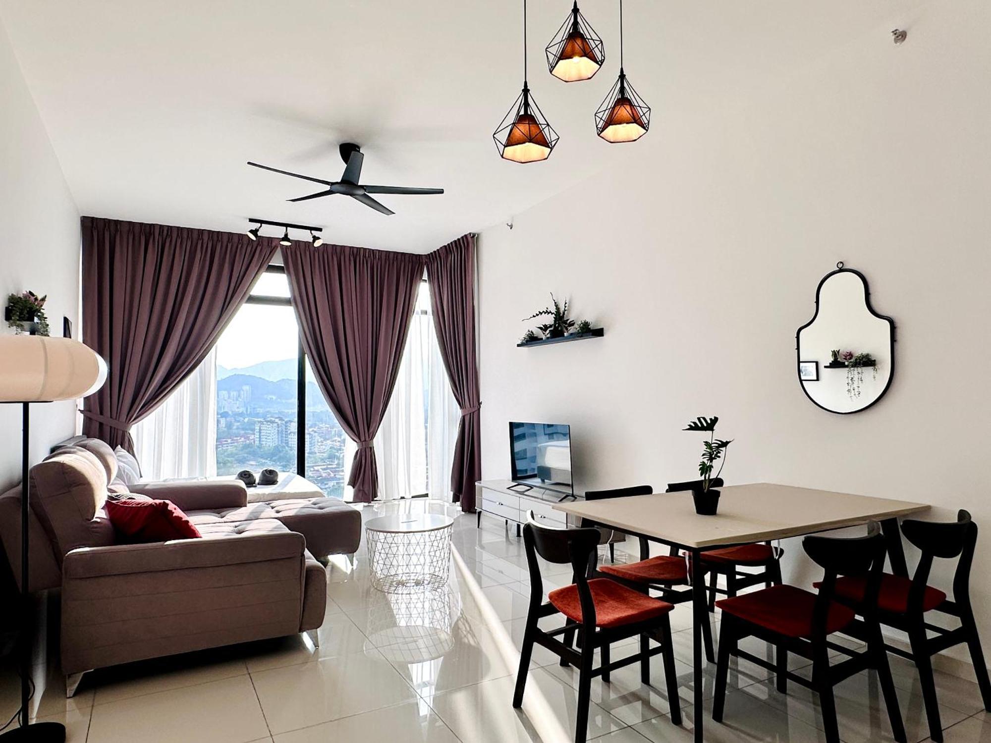 New 2Br Georgetown Warm And Lovely Homestay 10Pax-无敌美景两房民宿 Beacon Executive Suite Екстериор снимка