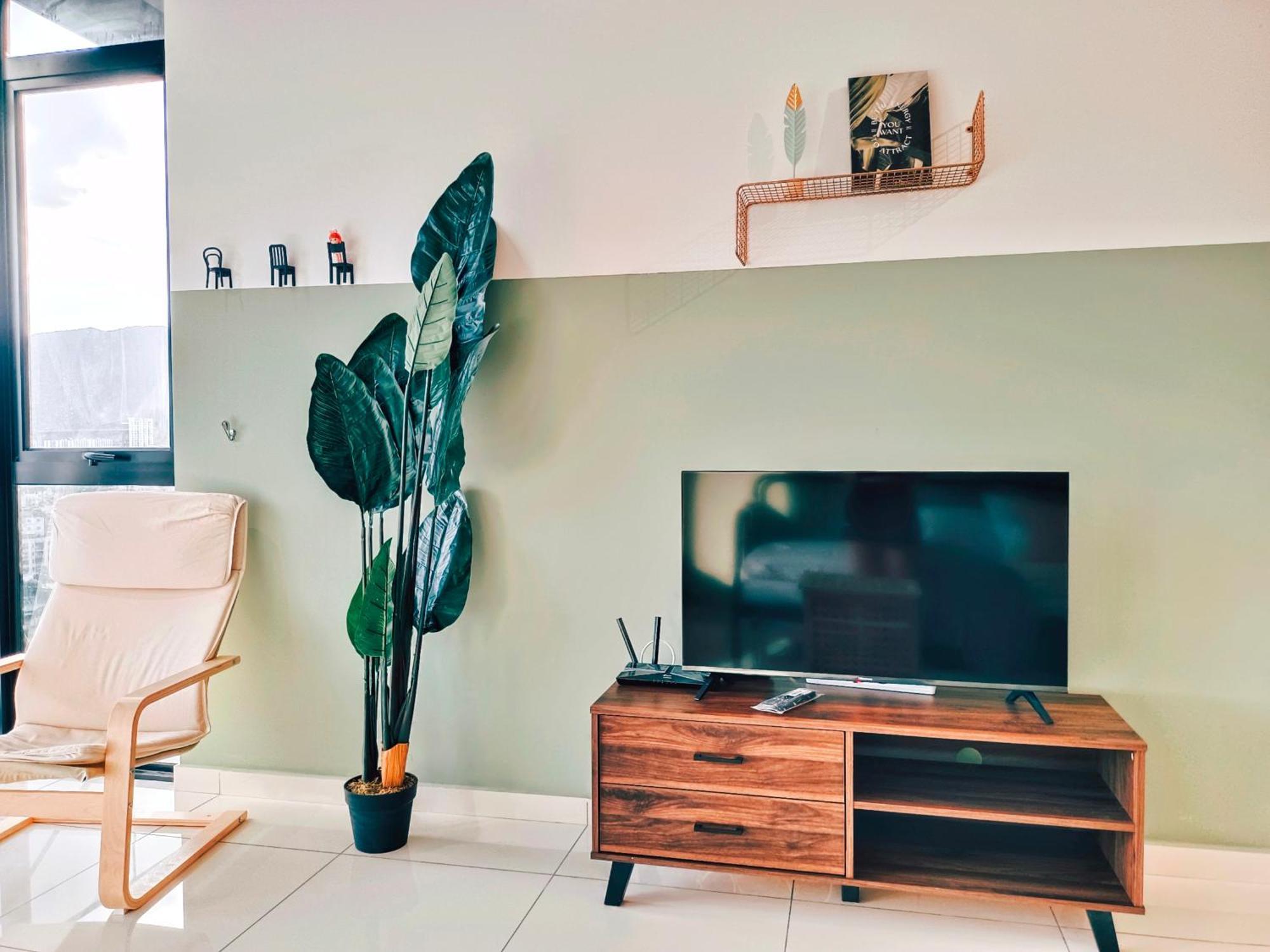 New 2Br Georgetown Warm And Lovely Homestay 10Pax-无敌美景两房民宿 Beacon Executive Suite Екстериор снимка