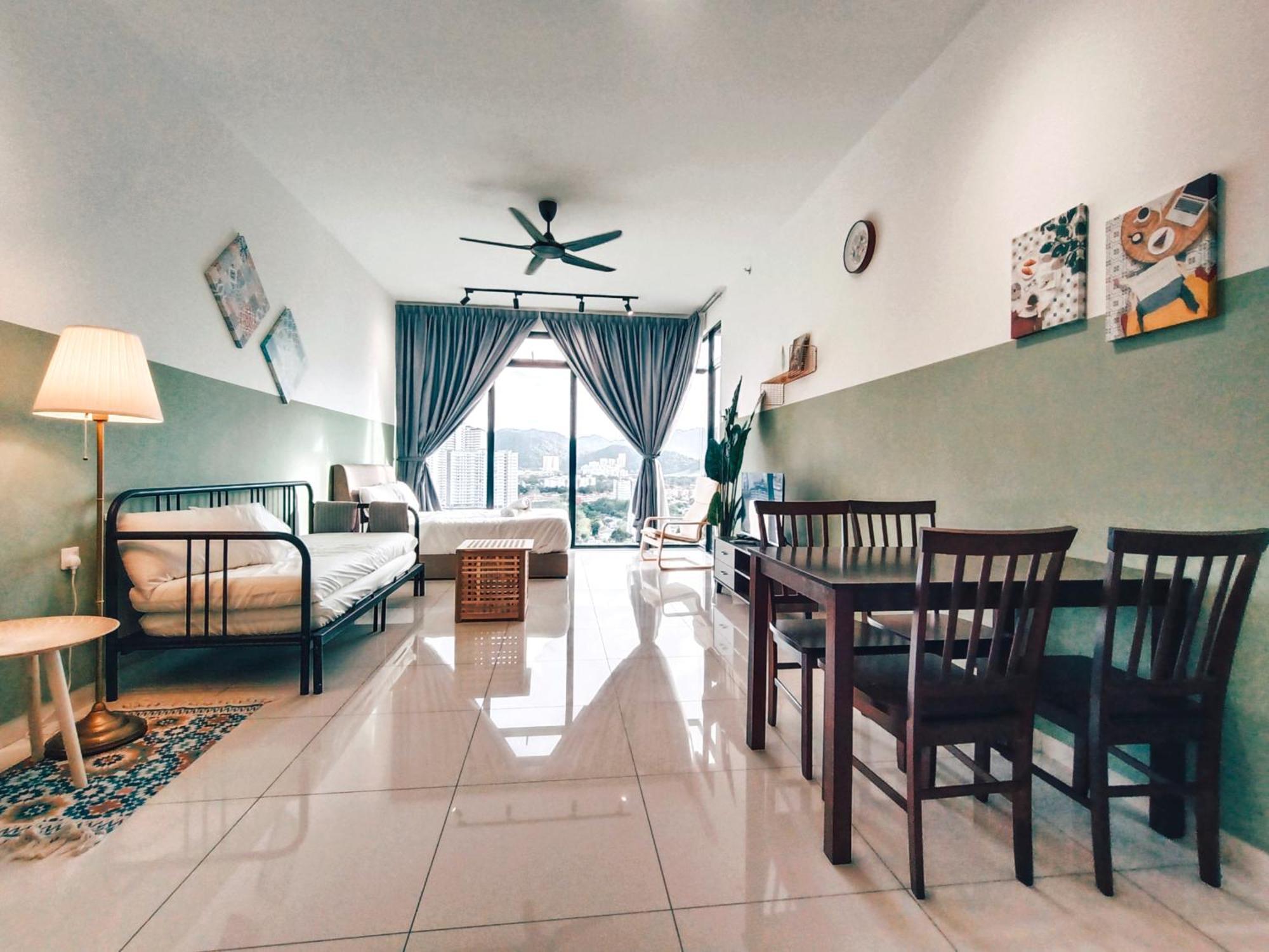 New 2Br Georgetown Warm And Lovely Homestay 10Pax-无敌美景两房民宿 Beacon Executive Suite Екстериор снимка
