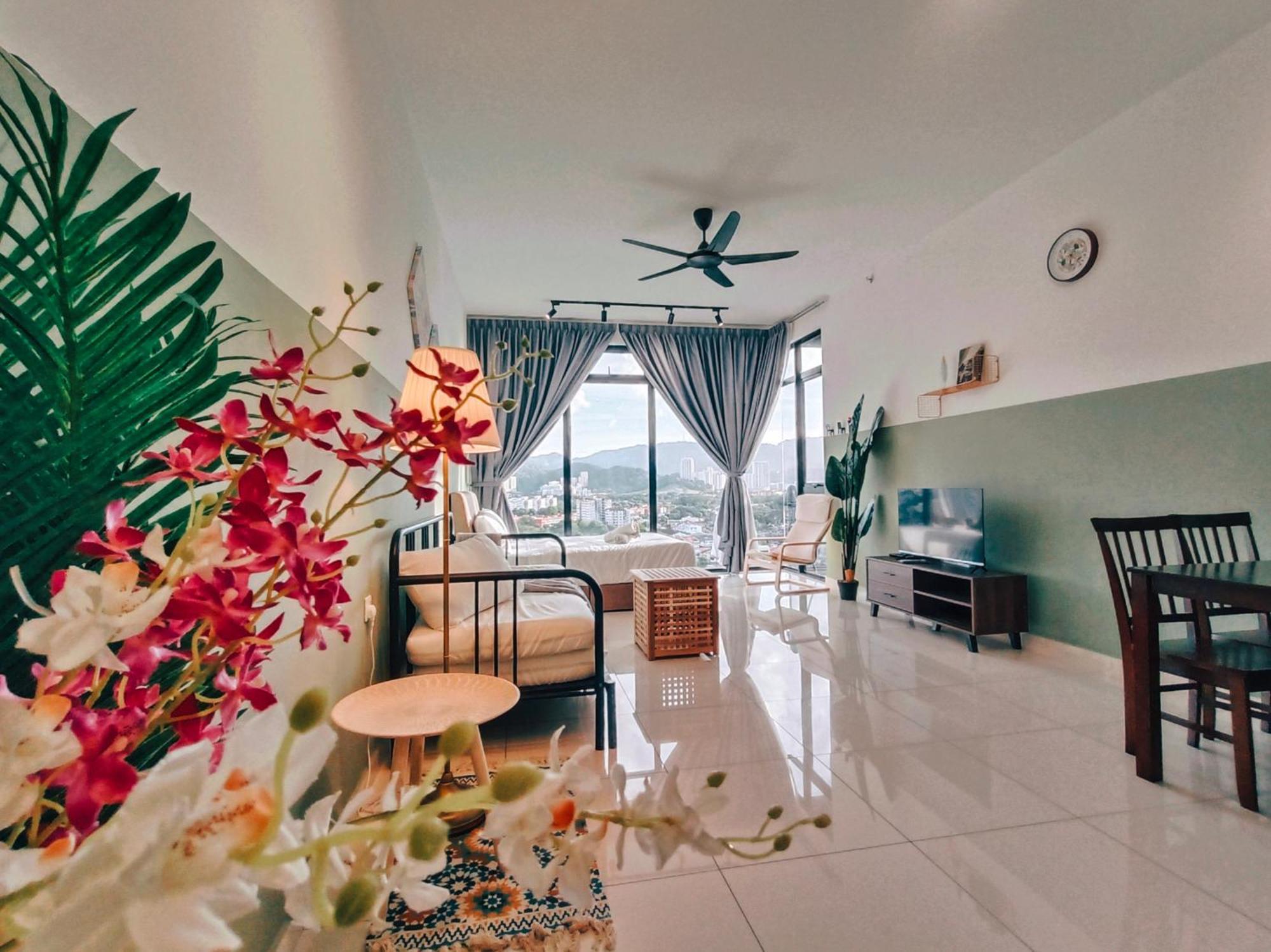 New 2Br Georgetown Warm And Lovely Homestay 10Pax-无敌美景两房民宿 Beacon Executive Suite Екстериор снимка