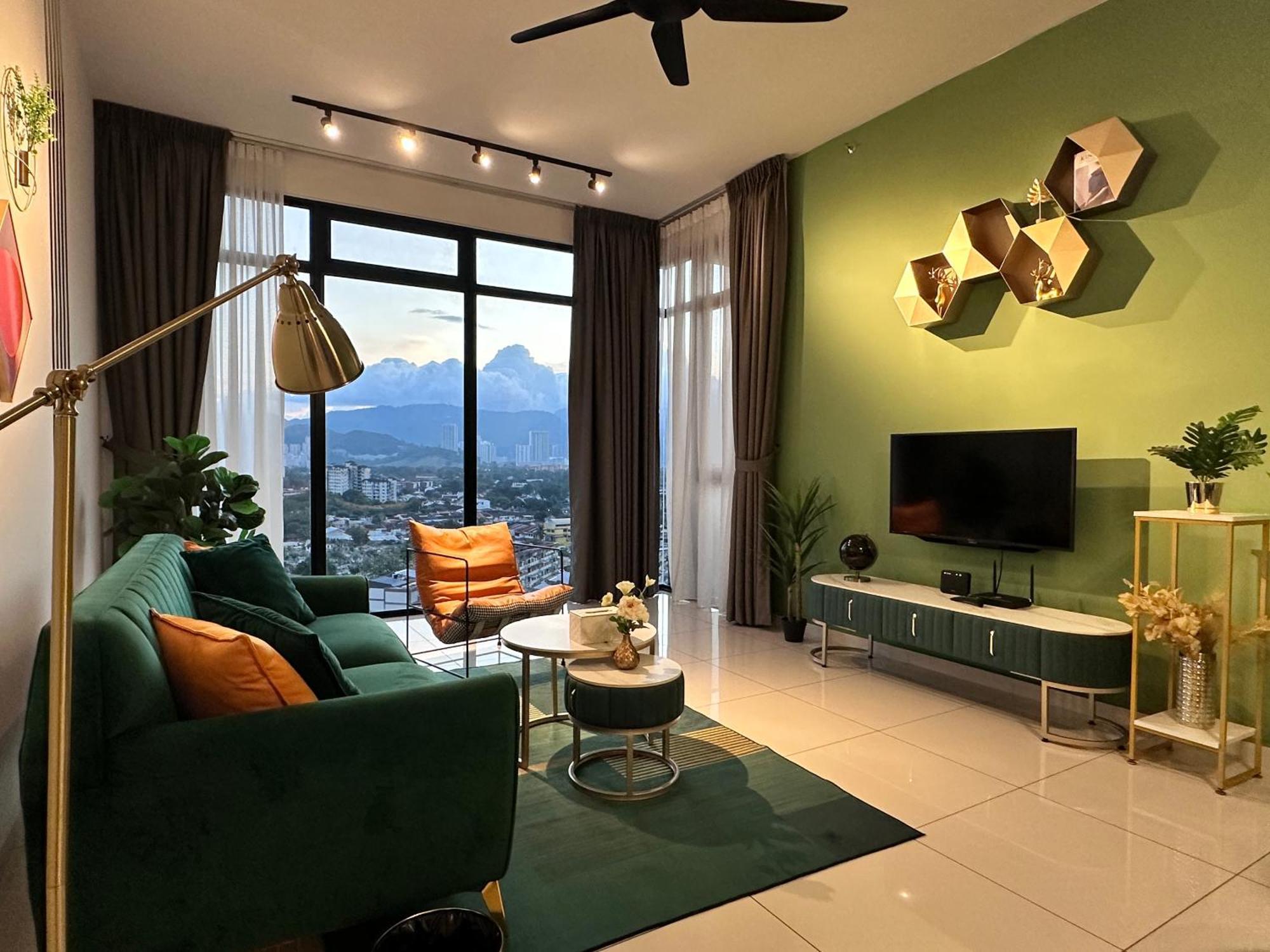 New 2Br Georgetown Warm And Lovely Homestay 10Pax-无敌美景两房民宿 Beacon Executive Suite Екстериор снимка