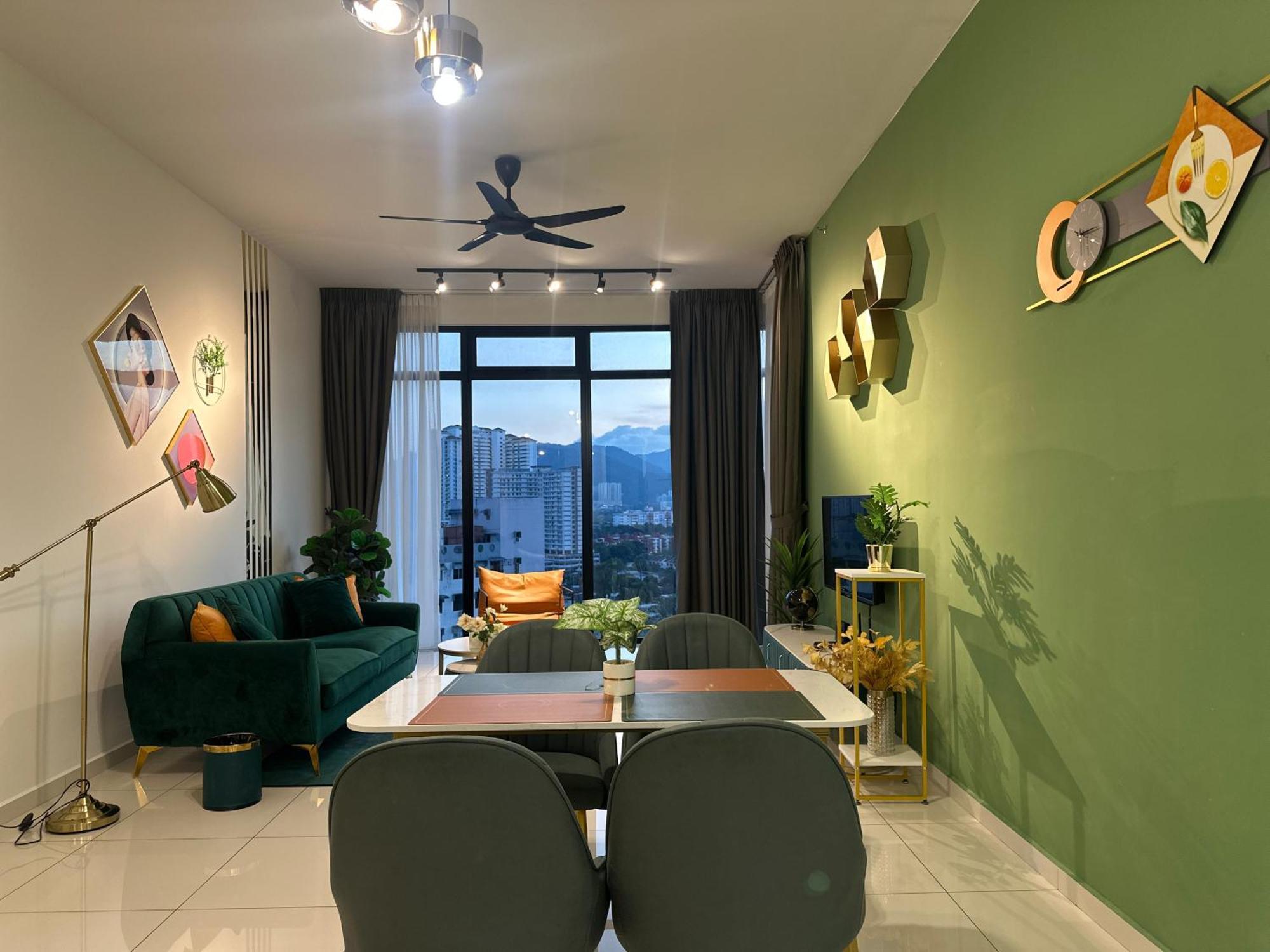 New 2Br Georgetown Warm And Lovely Homestay 10Pax-无敌美景两房民宿 Beacon Executive Suite Екстериор снимка